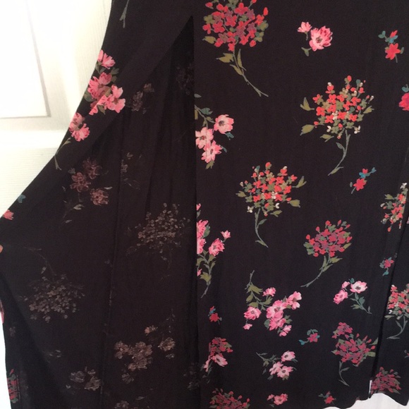 Floral maxi dress from Express - Picture 4 of 8